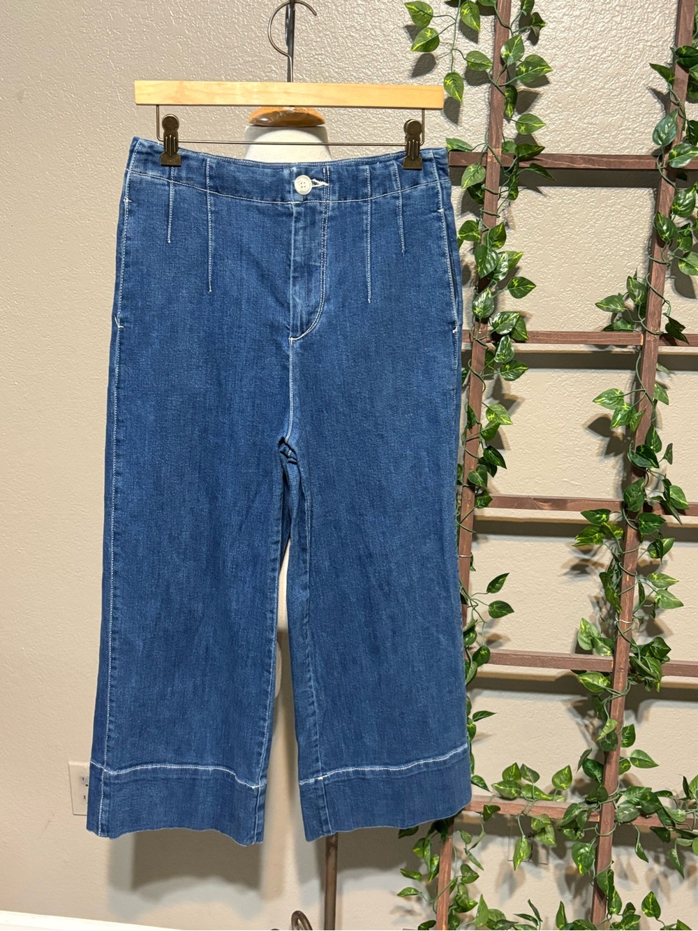 Pilcro Ultra High-Rise Wide-Leg Jeans 29 - Picture 6 of 11